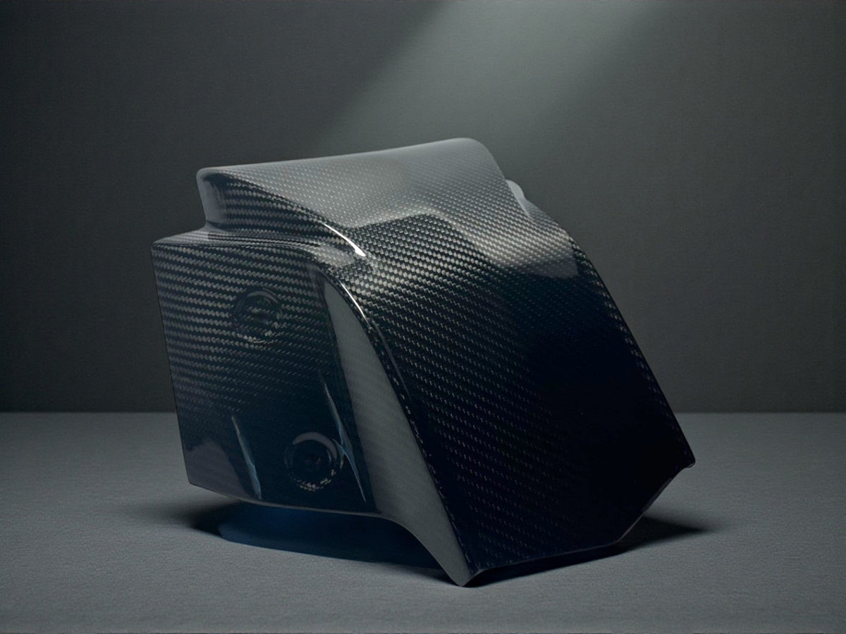 YAMAHA YXZ1000 R - CARBON FIBER BATTERY BOX TRIM